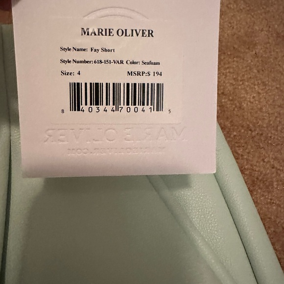 Marie Oliver Fay Short, Seafoam green in Vegan leather Sz 4 NWT - Picture 8 of 9